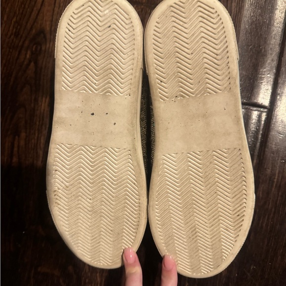 Betsy Johnson Glitter Sneakers - Picture 4 of 4